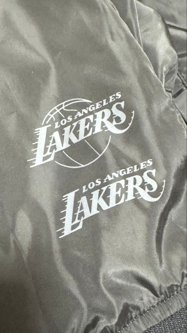 ロサンゼルス・レイカーズ ジャケット