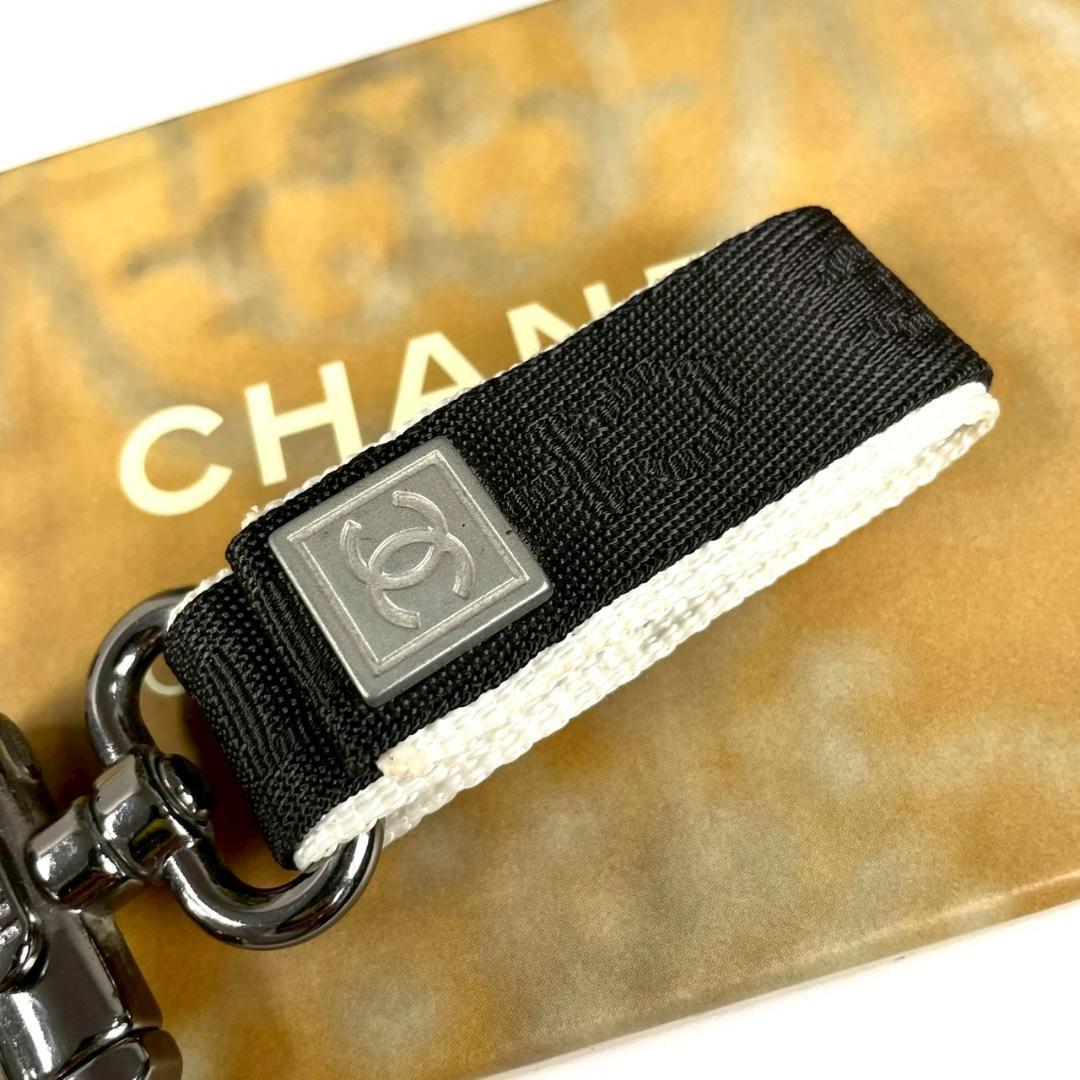 超美品 入手困難 CHANEL 大ぶり ココマーク キーリング