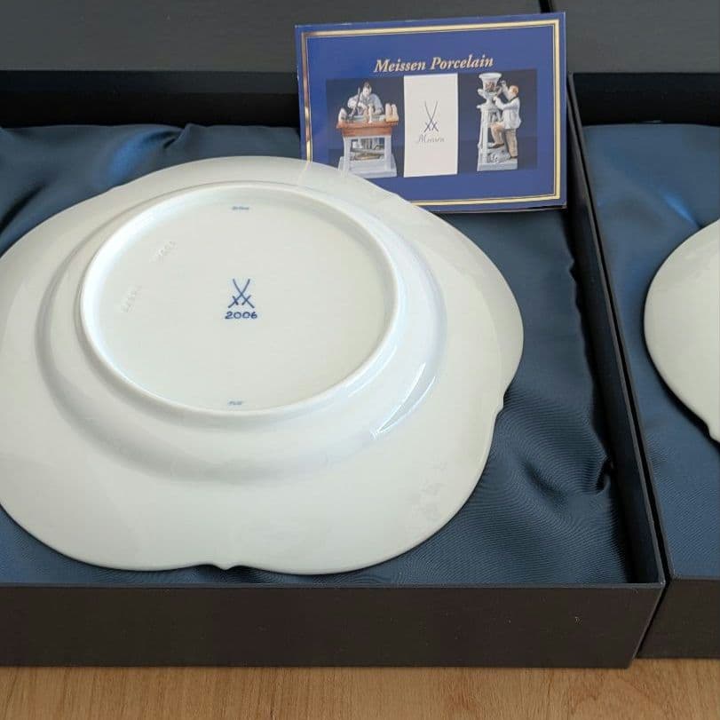 Meissen 2006年イヤープレート 　ホワイト　 2枚セット　ビンテージ