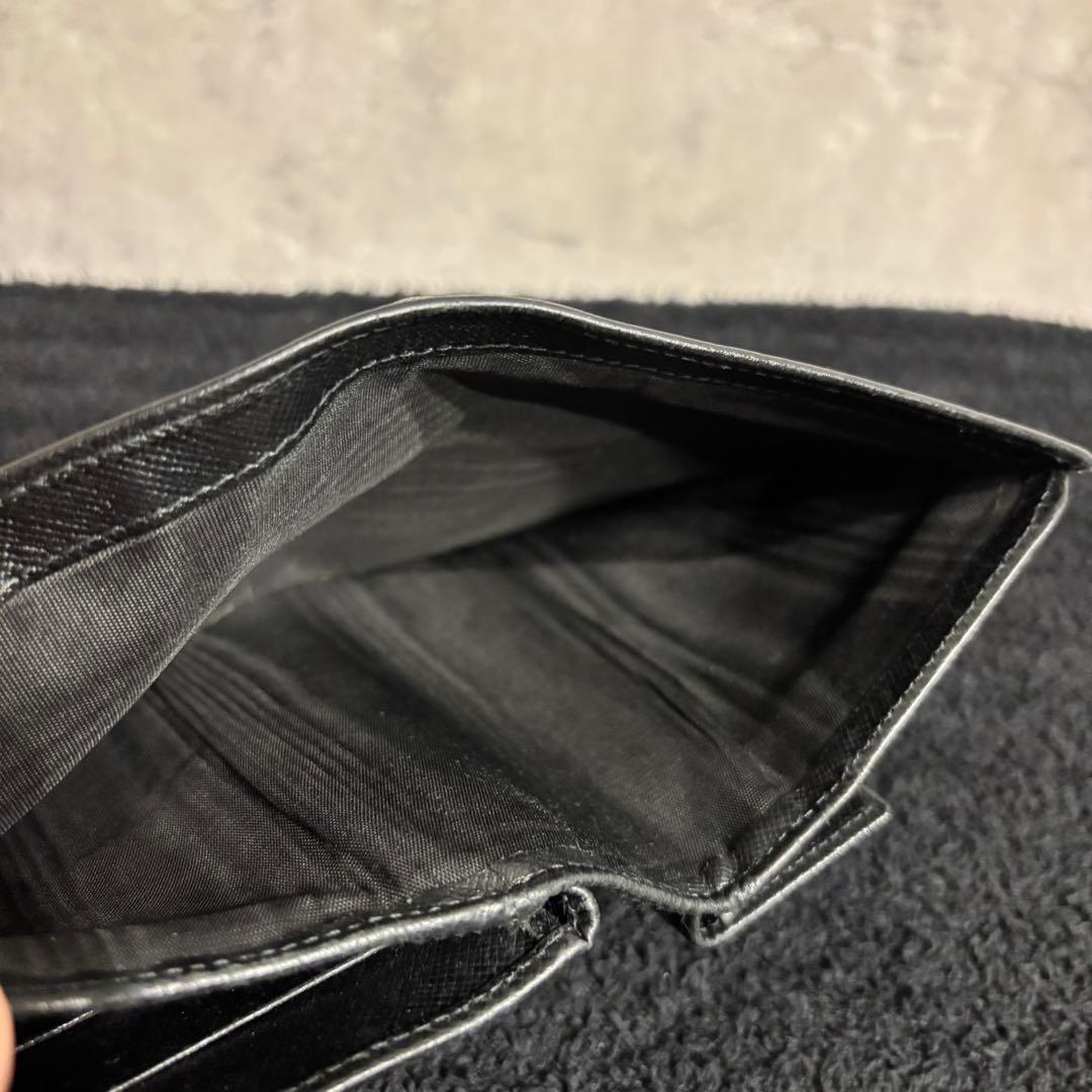PRADA 二つ折り財布 サフィアーノ レザー ブラック