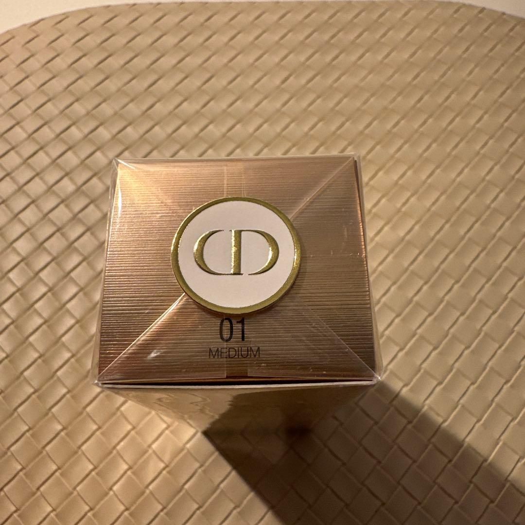 値下げDior PrestigeProtecteurUV MineralBB01