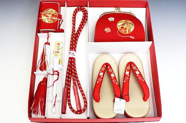 新品未使用品！！七五三　箱迫5点セット　まり柄刺繍　S・M・L　サイズ選択可能