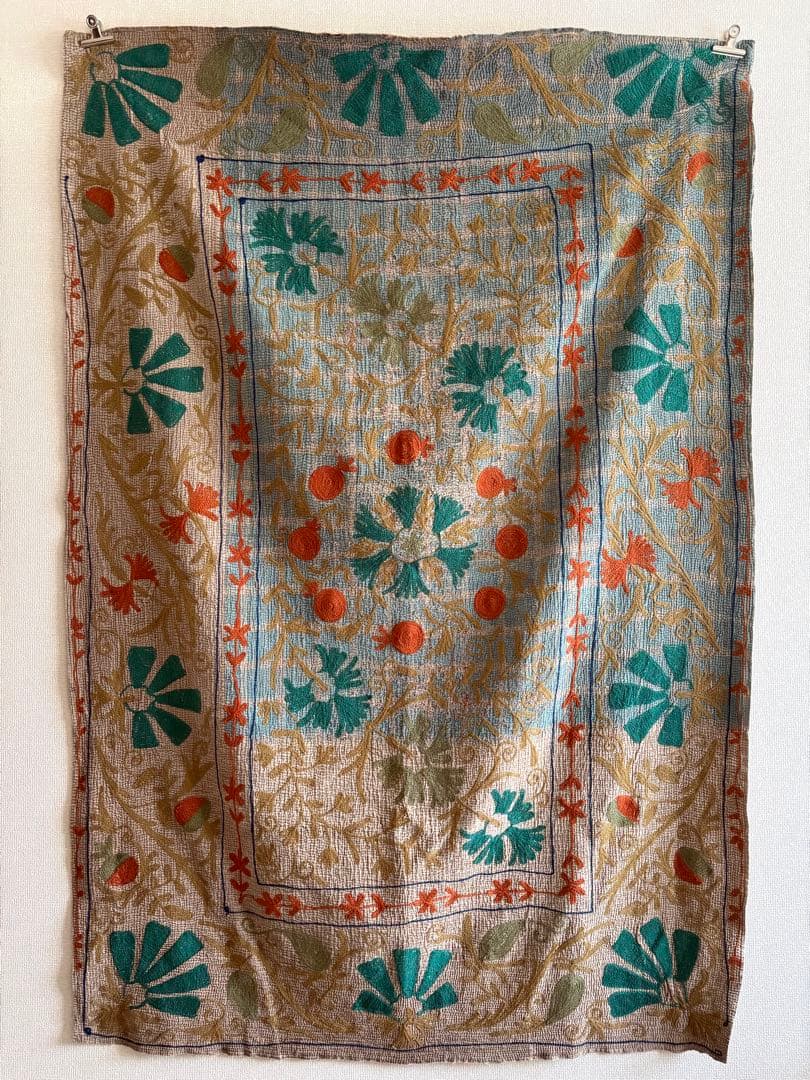 「美品」スザニ刺繍カンタキルト　スザニ刺繍 インド　手仕事　一点もの