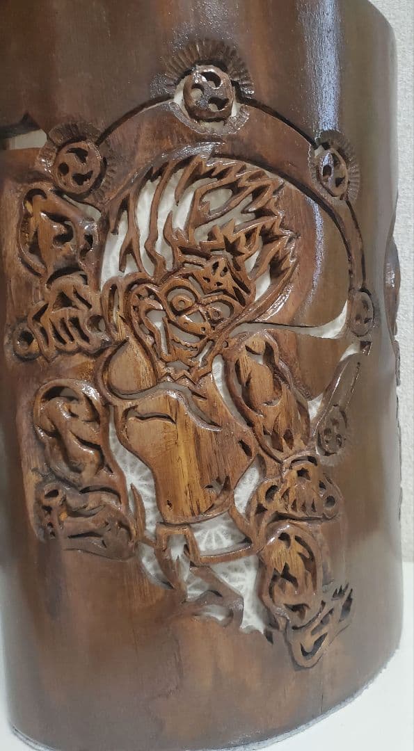 縁起物　希少蔵出し　風神　雷神　木製手彫り　彫刻入り置物 ライト付き