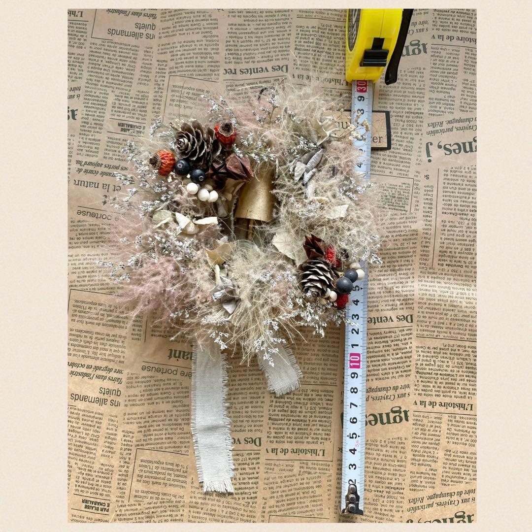 スモークツリーと木の実のナチュラルリース ドライフラワー ガウベル付き