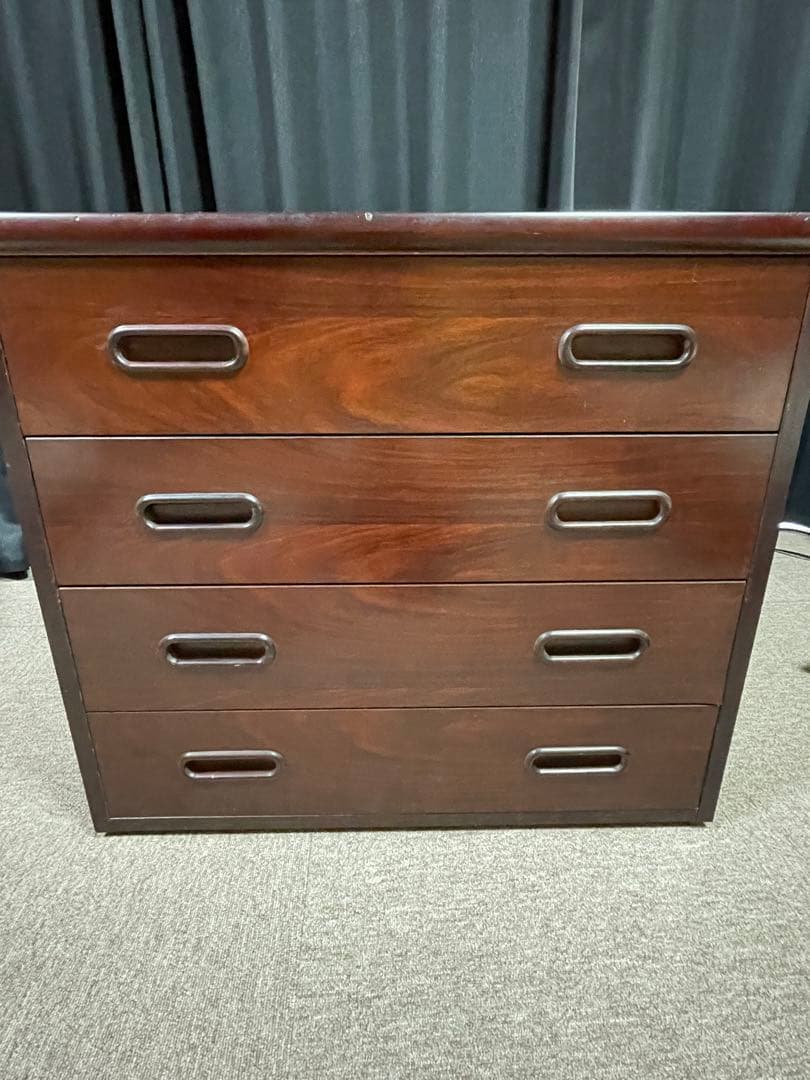 タンス　押入れ　収納