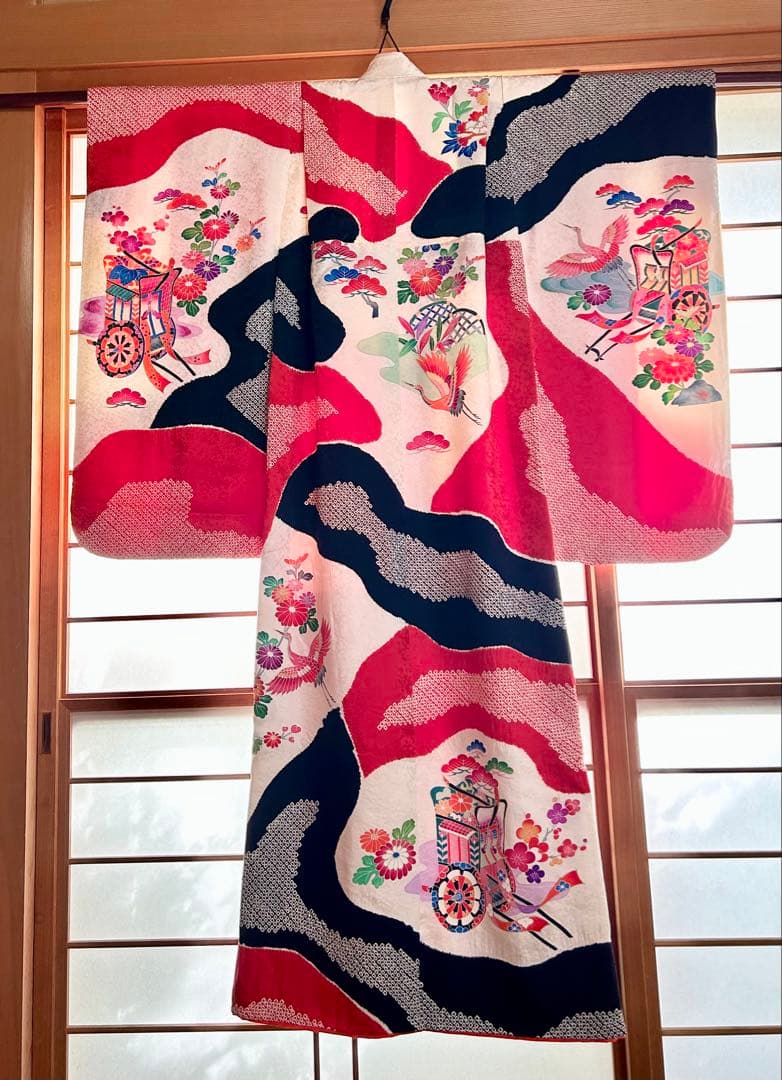 ★七五三 7歳 女の子 正絹 着物 古典柄 赤白 御所車 花柄 美品★