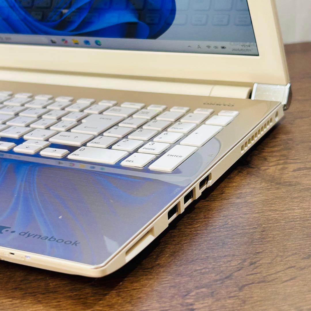 Corei7✨爆速SSD＆16GB✨ Windows11✨ゴールド東芝ノートPC