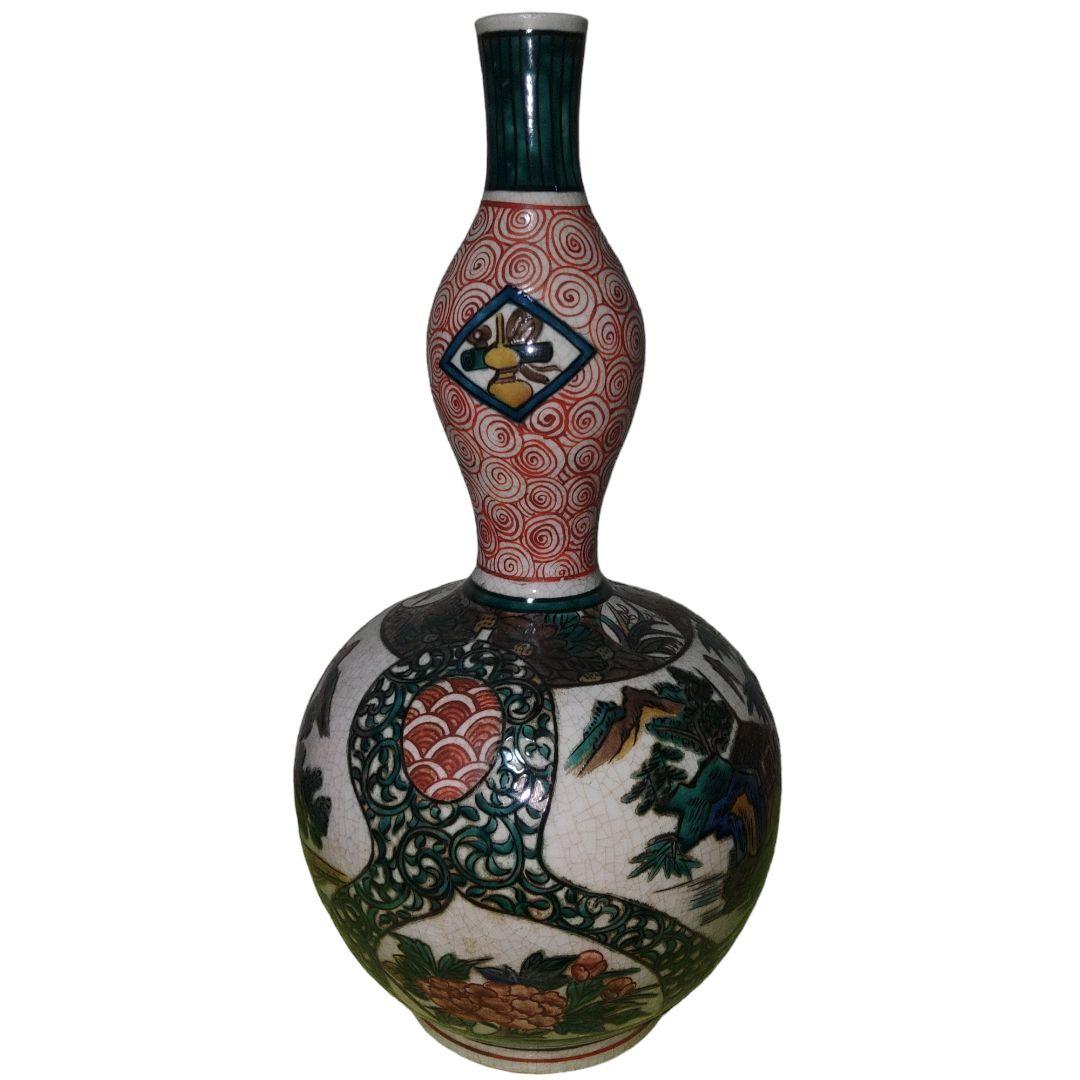 青手九谷焼　山水楼閣文瓢箪徳利　一輪差し　高さ28.5cm位