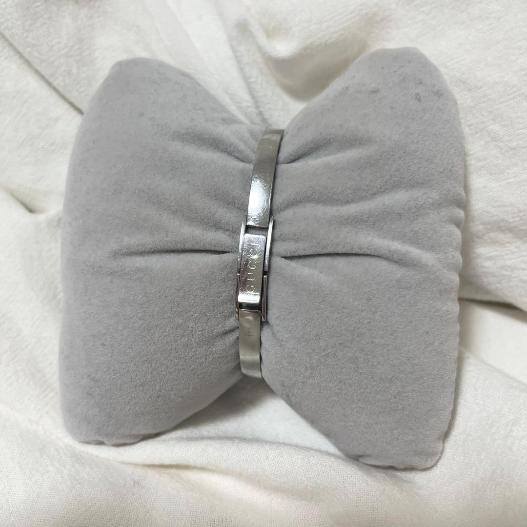 GUCCI グッチ　腕時計　レディース 105 1Pダイヤ フラワー バングル