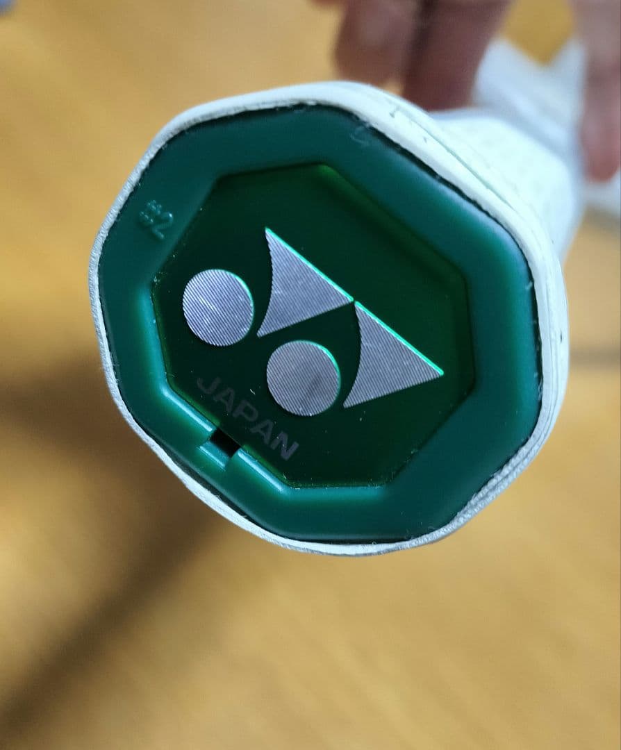 YONEX VCORE 100 サンドベージュ G2