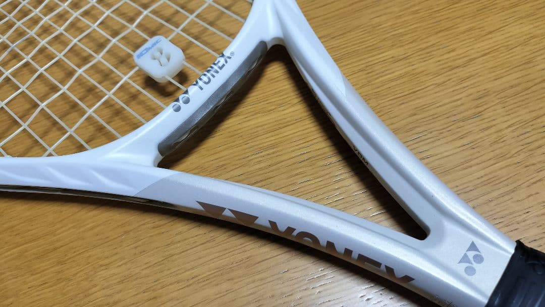 YONEX VCORE 100 サンドベージュ G2