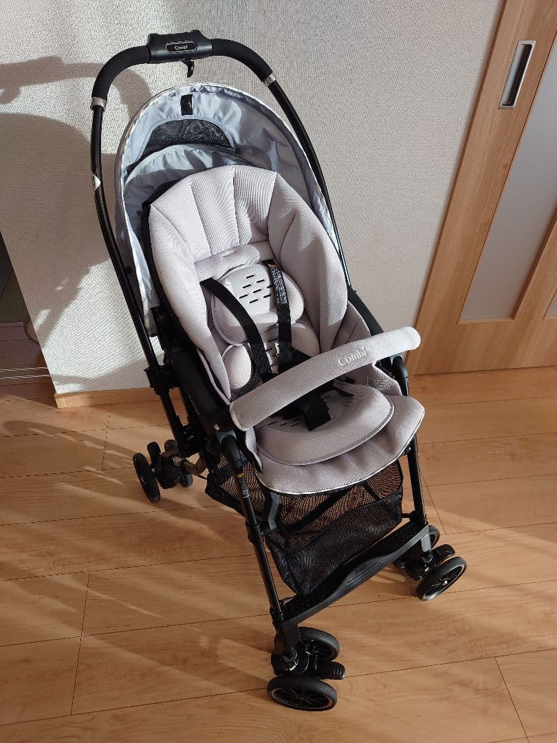 コンビ ベビーカー