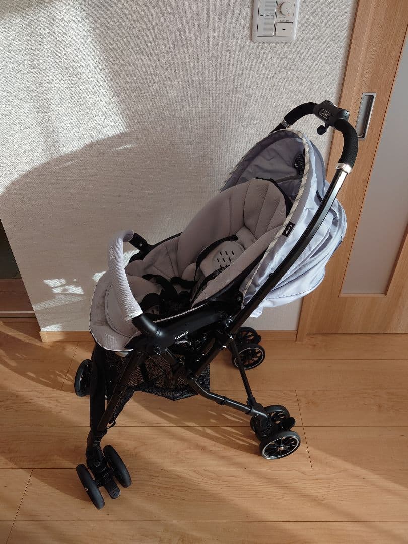 コンビ ベビーカー