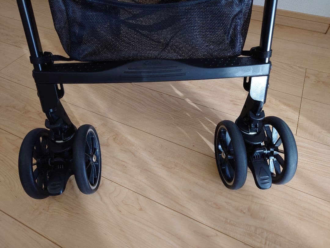 コンビ ベビーカー