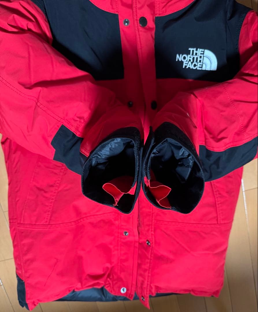 THE NORTH FACE レッド　マウンテンダウンジャケット Mサイズ