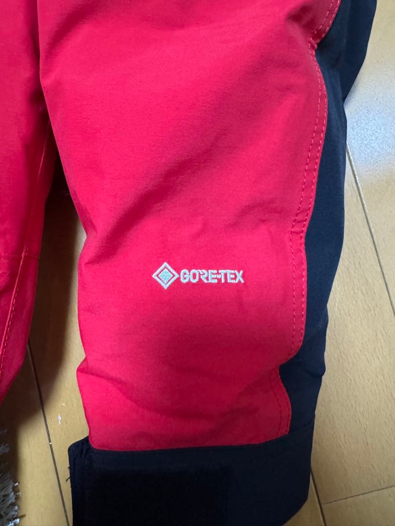 THE NORTH FACE レッド　マウンテンダウンジャケット Mサイズ