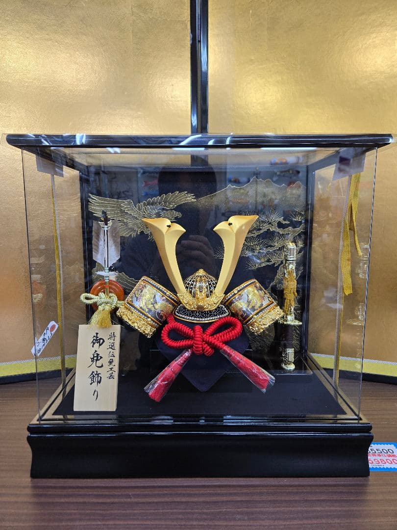 【展示品限り】五月人形　兜　鍬形　ケース飾り　※閉店セール　K28