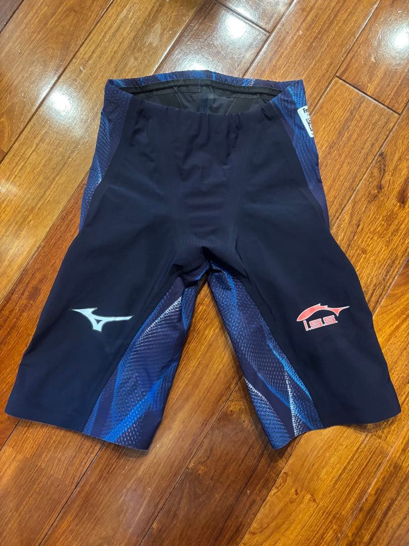 イトマン選手用　高速水着　FINA承認 ミズノ GX SONIC Ⅴ XS