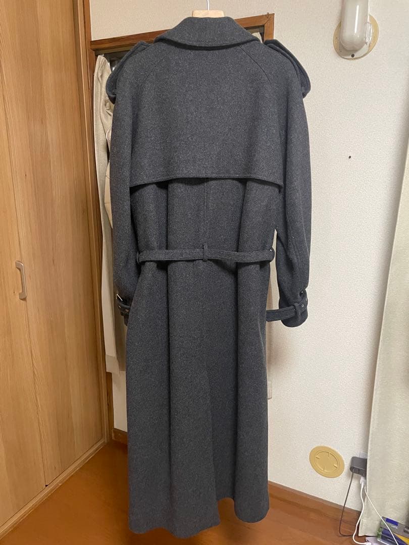 湯jw anderson 24aw グレー ダブルブレスト トレンチコート