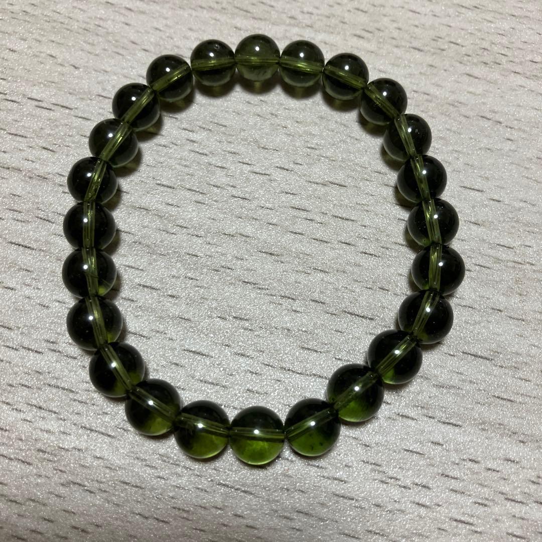 チェコ共和国産モルダバイト8ミリ玉ブレスレット　AAAグレード