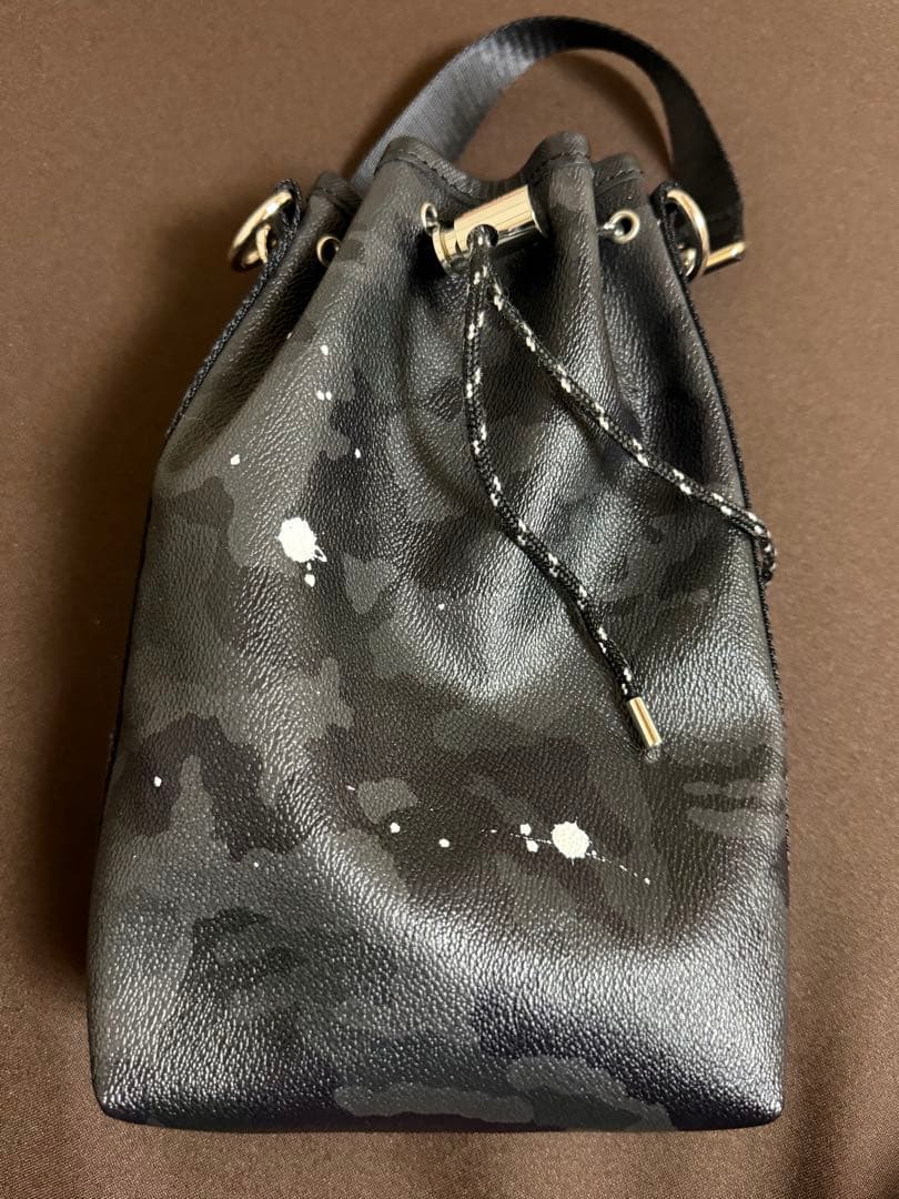 GENTIL BANDIT 2WAY巾着バッグ ブラックカモ