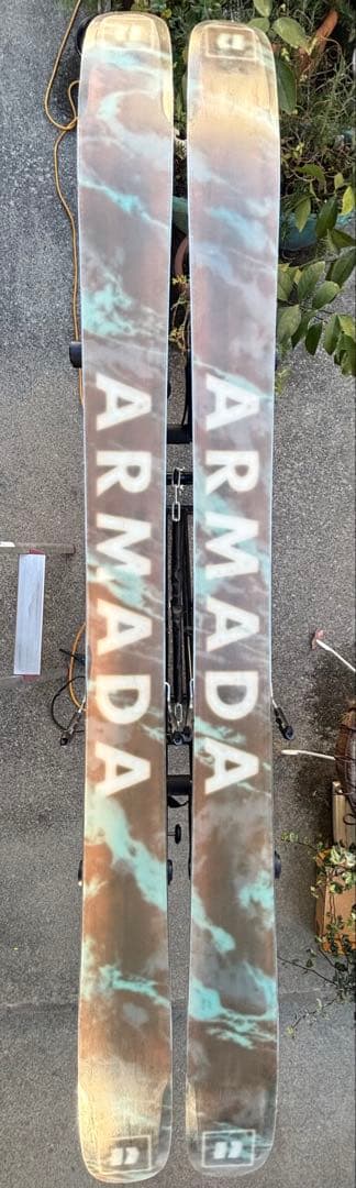 ARMADA アルマダ ARV 116 JJ 185cm 22-23モデル