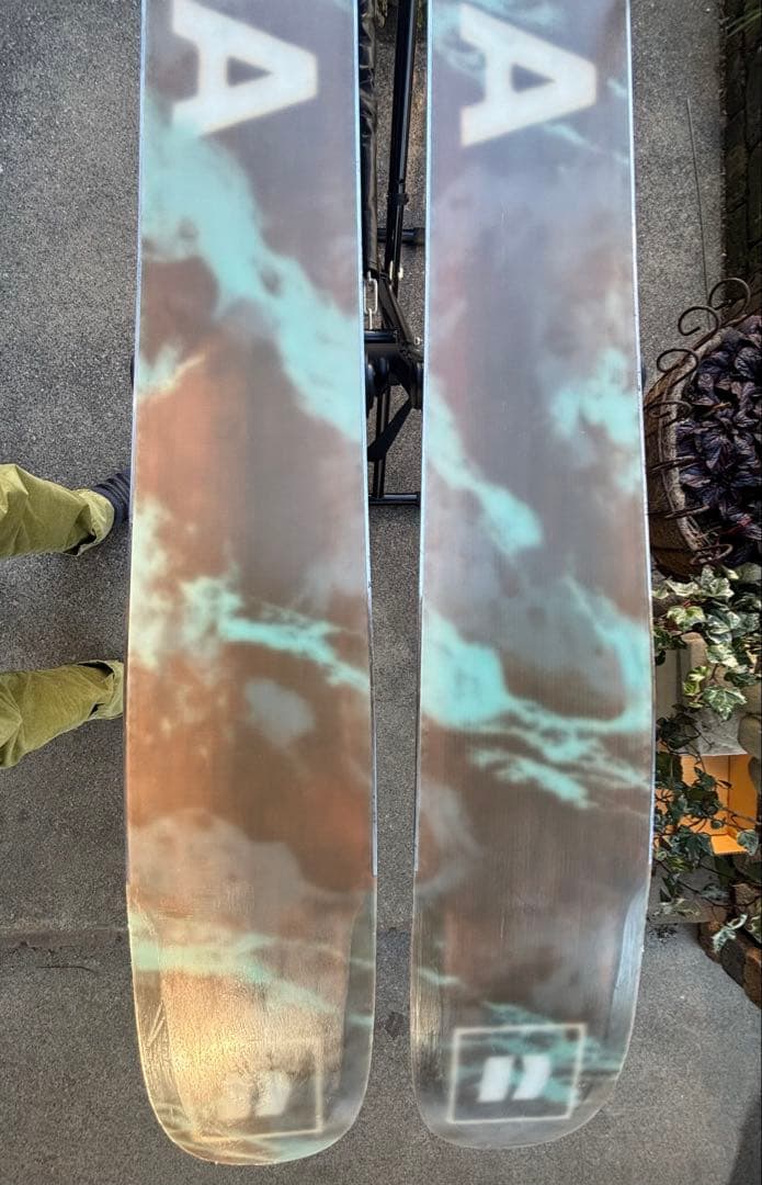 ARMADA アルマダ ARV 116 JJ 185cm 22-23モデル