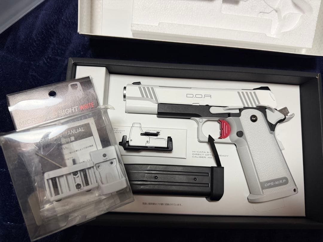 兵*長様 ハイキャパDORホワイト　マイクロプロサイト付