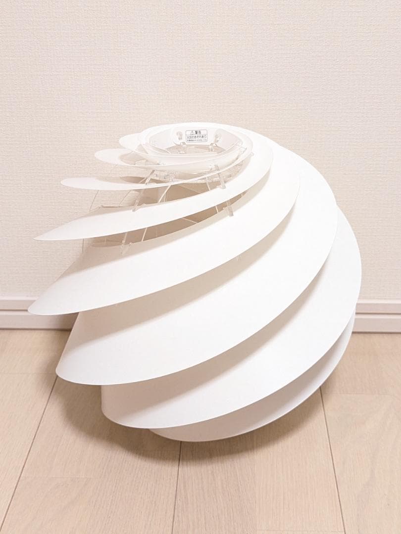 レ・クリント スワール ペンダント 3S ホワイト LE KLINT SWIRL