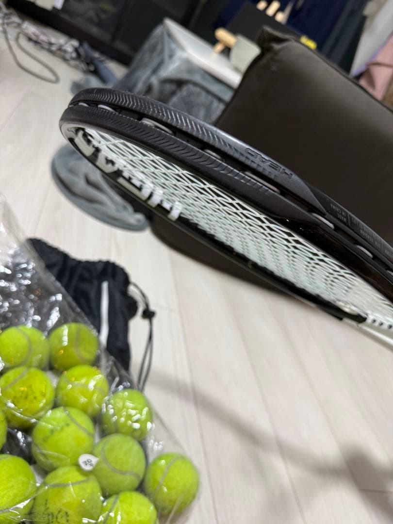 HEAD SPEED ラケットとテニスボールセット