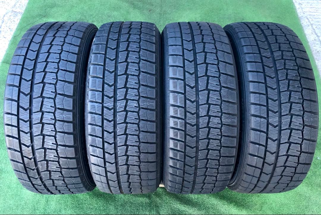 215/50 R17 DUNLOP WINTER MAXX スタッドレスタイヤ