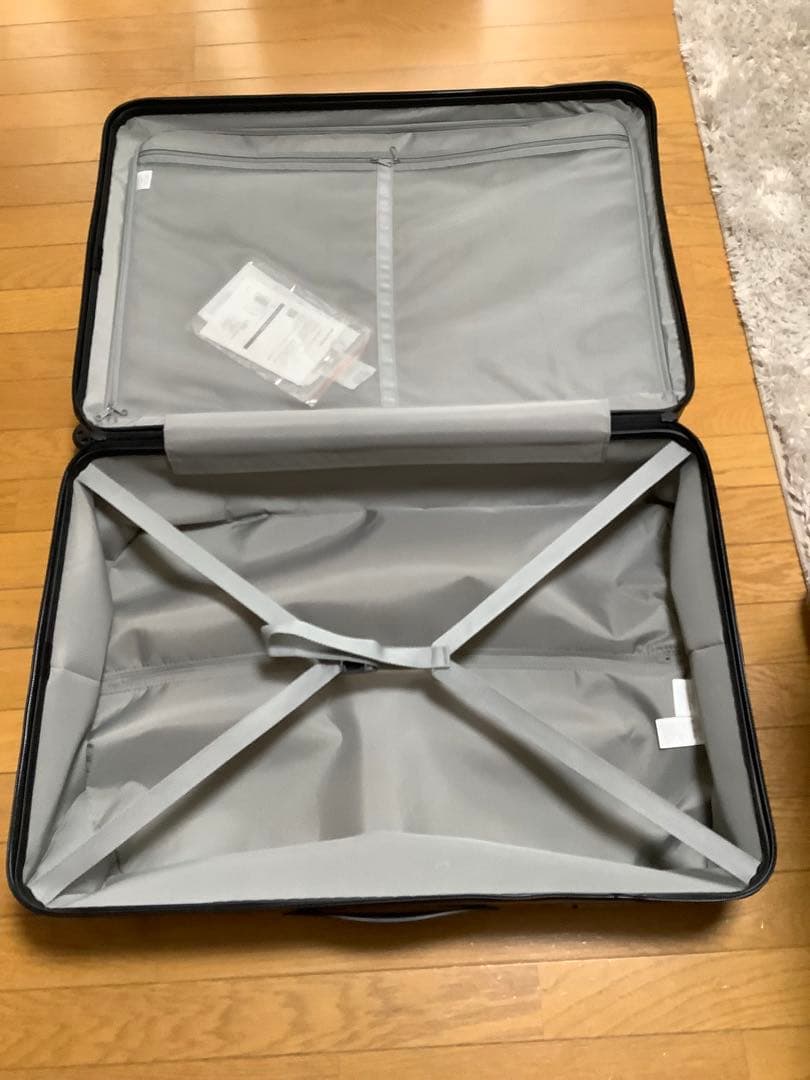 無印良品　ダークグレー キャリーケース　105L