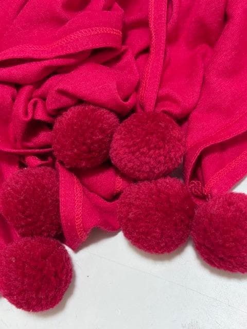 新品未使用★レオナール ウール＆シルク 大判スクエアストール 赤紫 ボンボン付