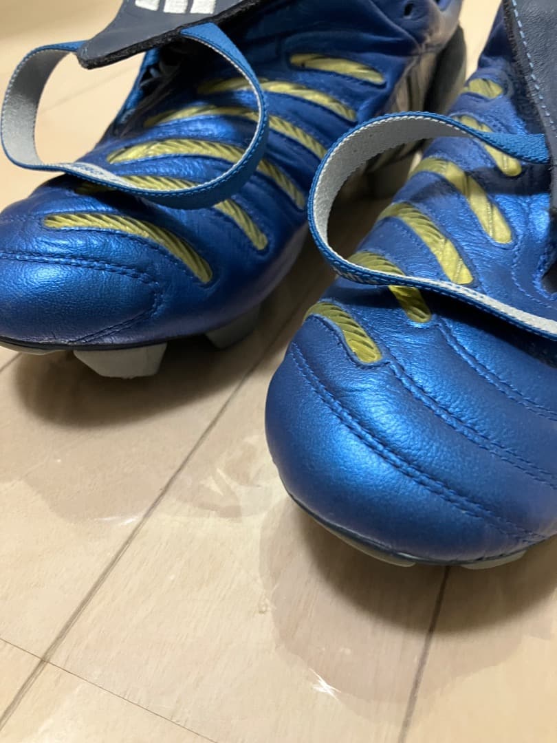 し*ゅ様 アディダス プレデターパルス 26.0cm タグ無し新品・未使用