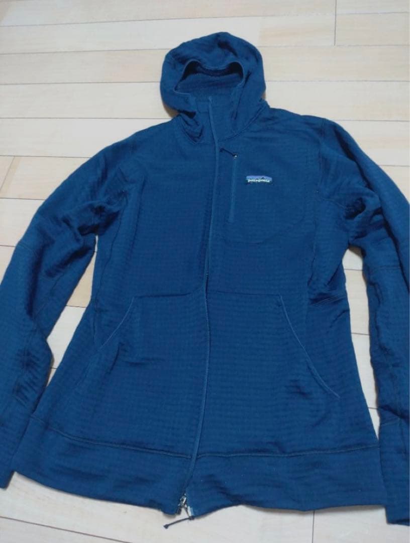 パタゴニア R1 フルジップフーディ 希少ネイビーMサイズ