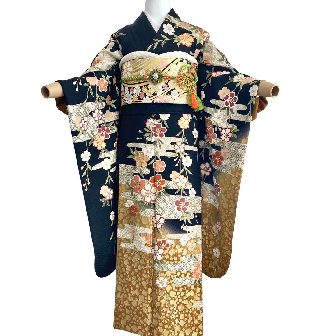 ™️ 黒　やまと扱い　振袖4点セット‼️お振袖セット‼️NO81