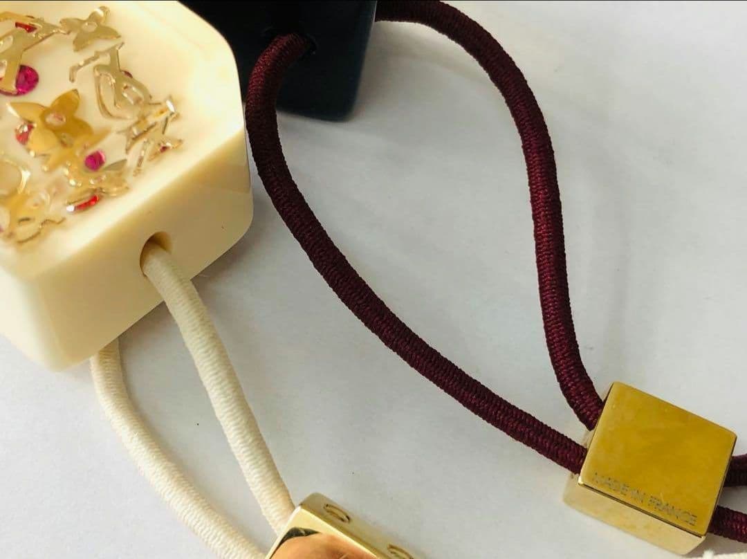 LOUISVUITTON モノグラム キューブ ヘアゴム
