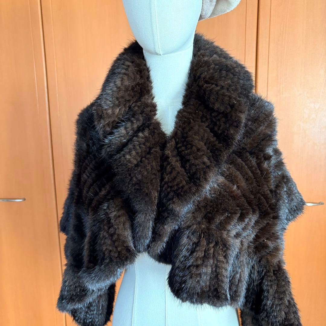 ミンクのショール　フリル