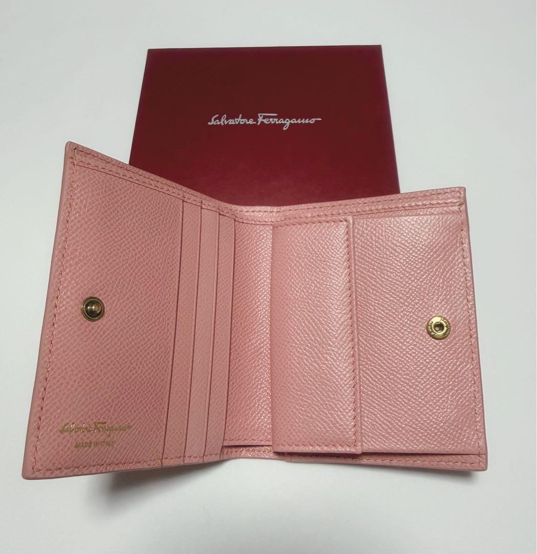 【M I Y A B I 】Ferragamo 財布 ガンチーニ