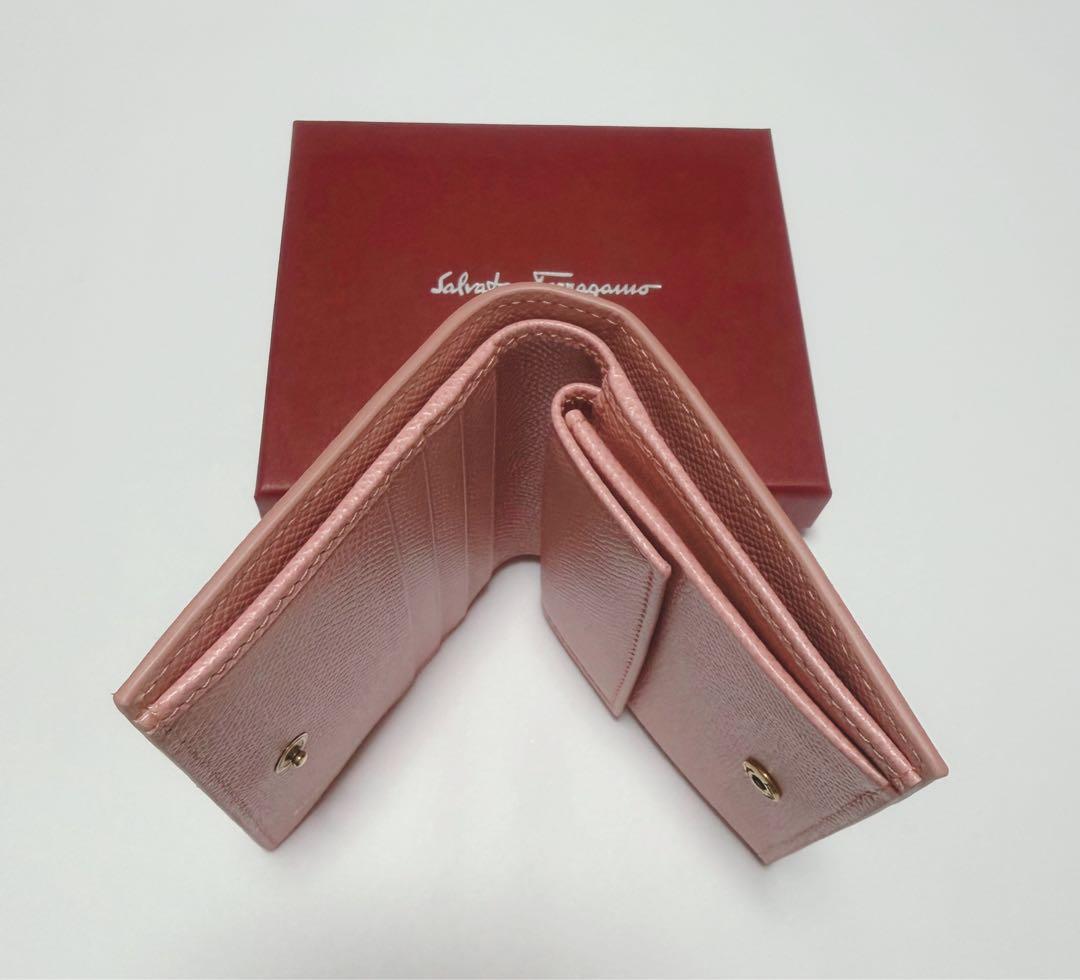 【M I Y A B I 】Ferragamo 財布 ガンチーニ