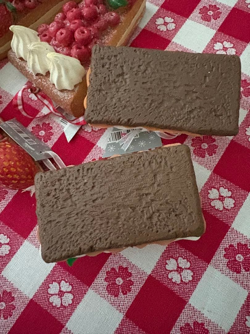 7046. ストロベリーケーキ オーナメント8Pセット