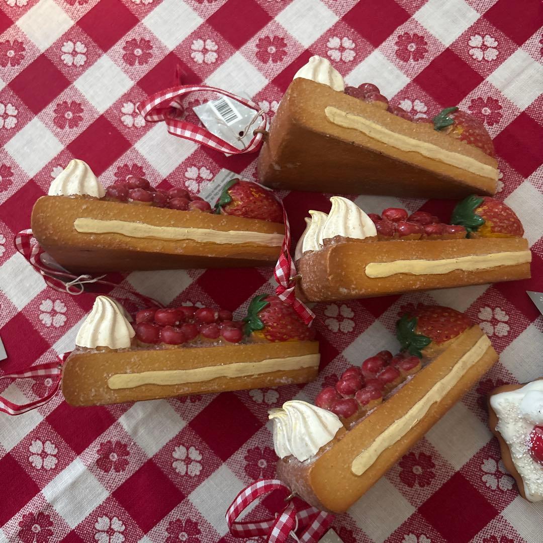 7046. ストロベリーケーキ オーナメント8Pセット