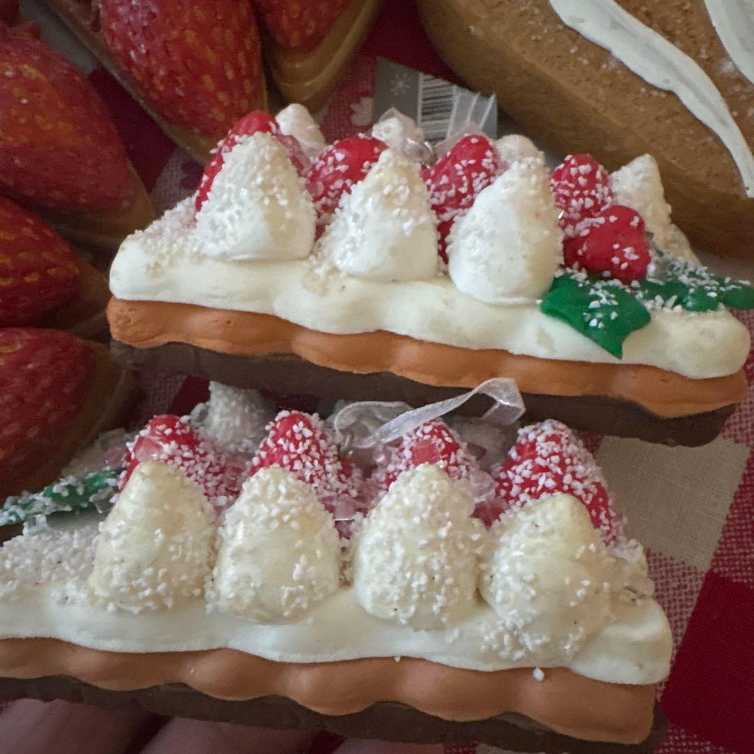 7046. ストロベリーケーキ オーナメント8Pセット