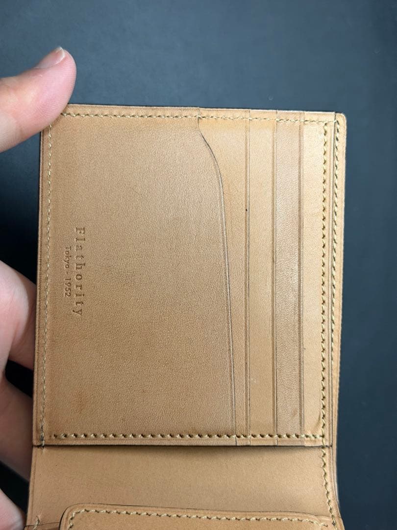 flathority シェルコードバン　二つ折り財布　グリーン