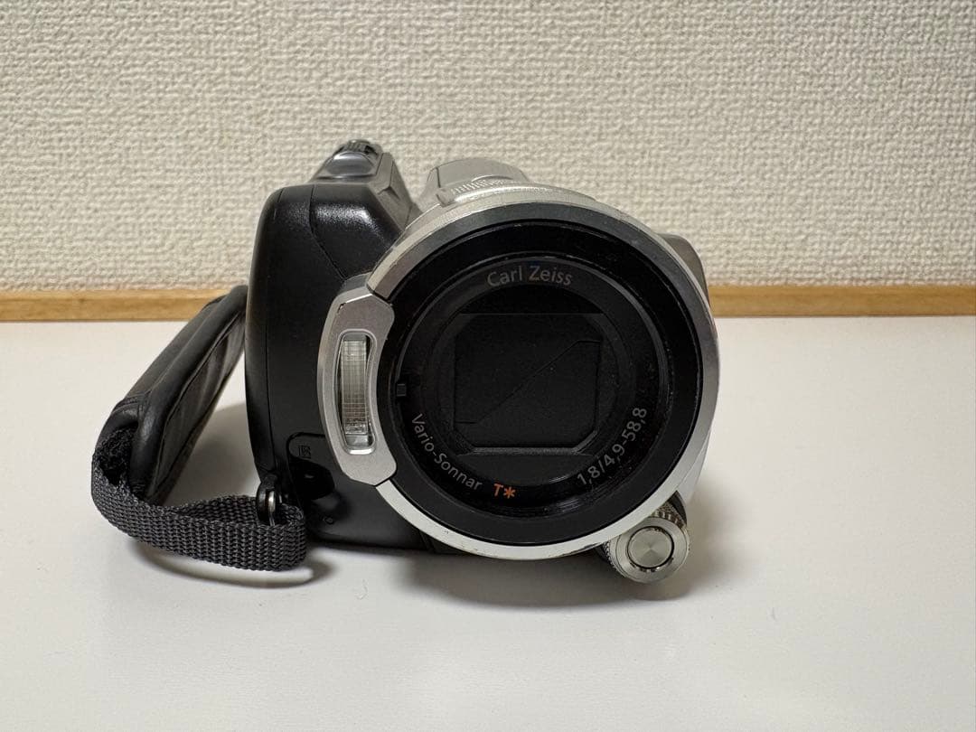 【SONY デジタルビデオカメラ】HDR-SR11 ソニー