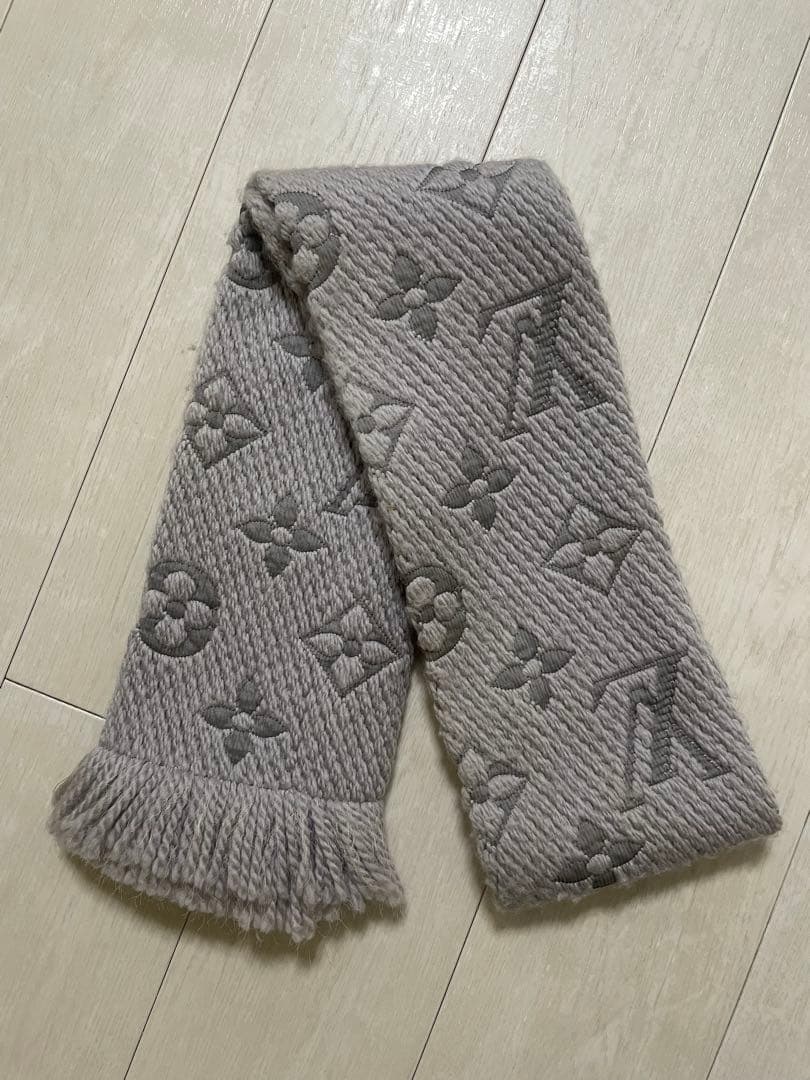 ルイヴィトン　マフラー　モノグラム　グレー