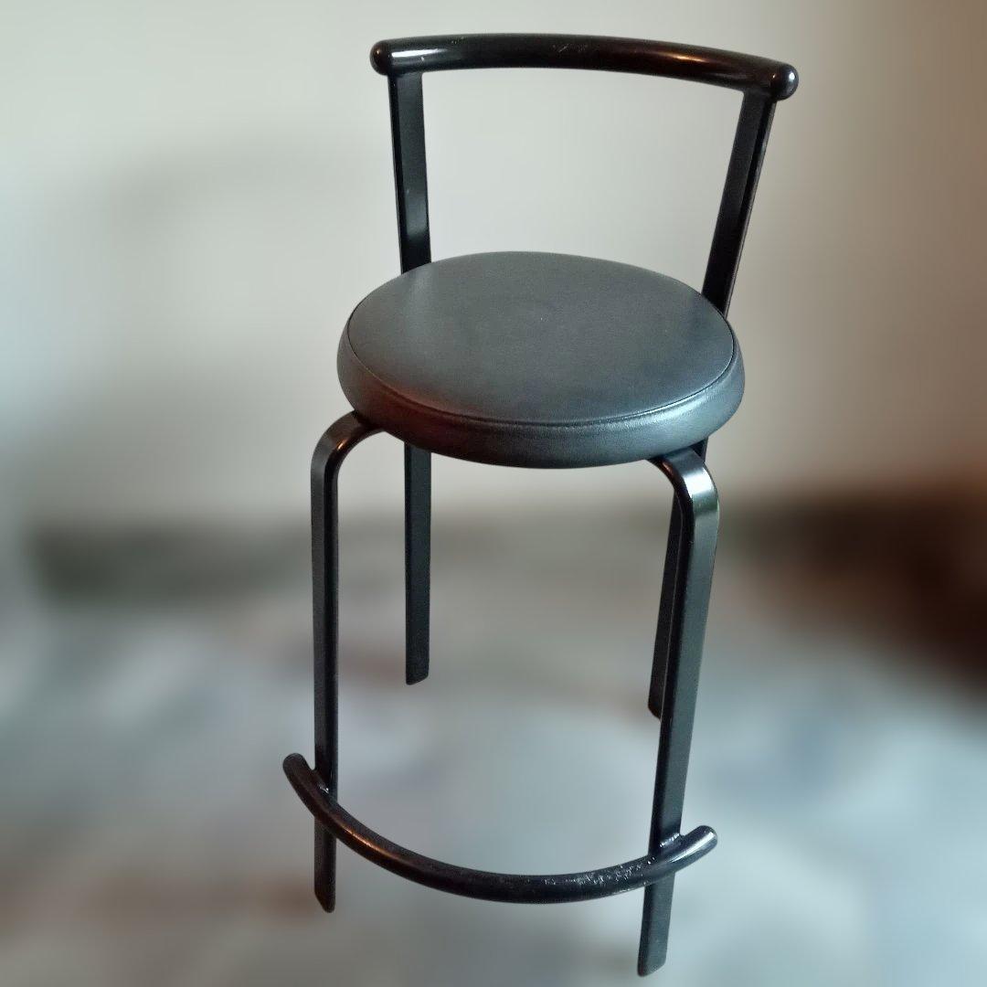 黒のカウンターチェアー　バースツール　昭和レトロ　ヴィンテージ