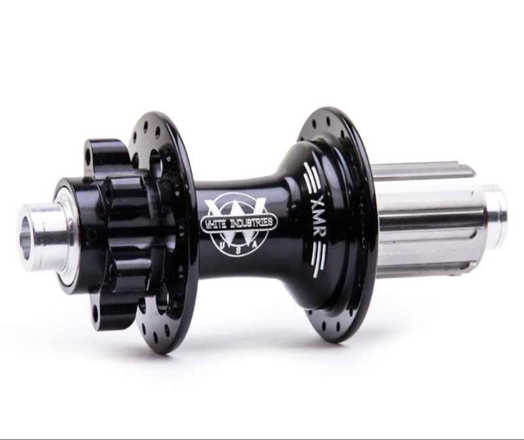 魔*進様 White industries ハブ　MAXXIS ホイール　26
