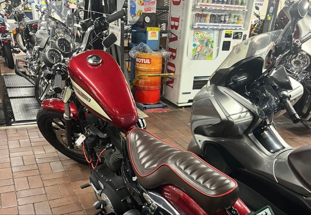 EASYRIDERS NITROHEADS ハーレー　シート　ダビッドソン